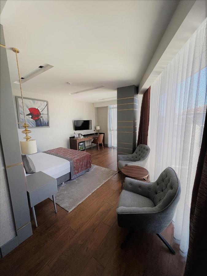 B&C Hotel أتاكوم المظهر الخارجي الصورة
