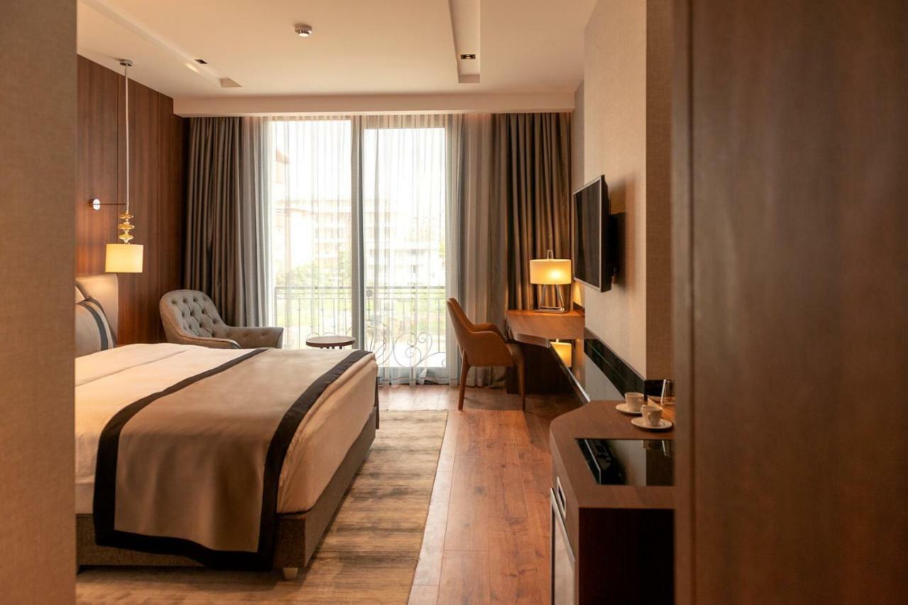 B&C Hotel أتاكوم المظهر الخارجي الصورة