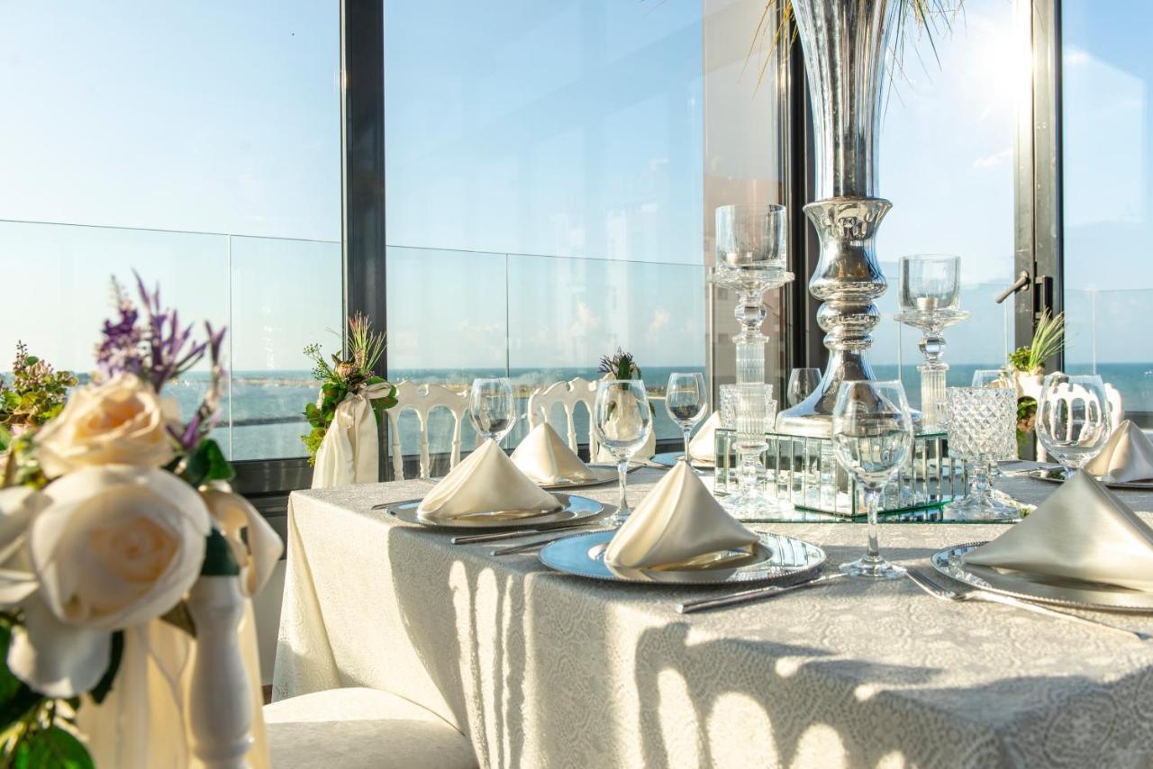 B&C Hotel أتاكوم المظهر الخارجي الصورة
