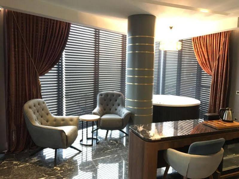 B&C Hotel أتاكوم المظهر الخارجي الصورة