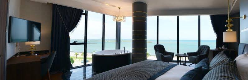 B&C Hotel أتاكوم المظهر الخارجي الصورة
